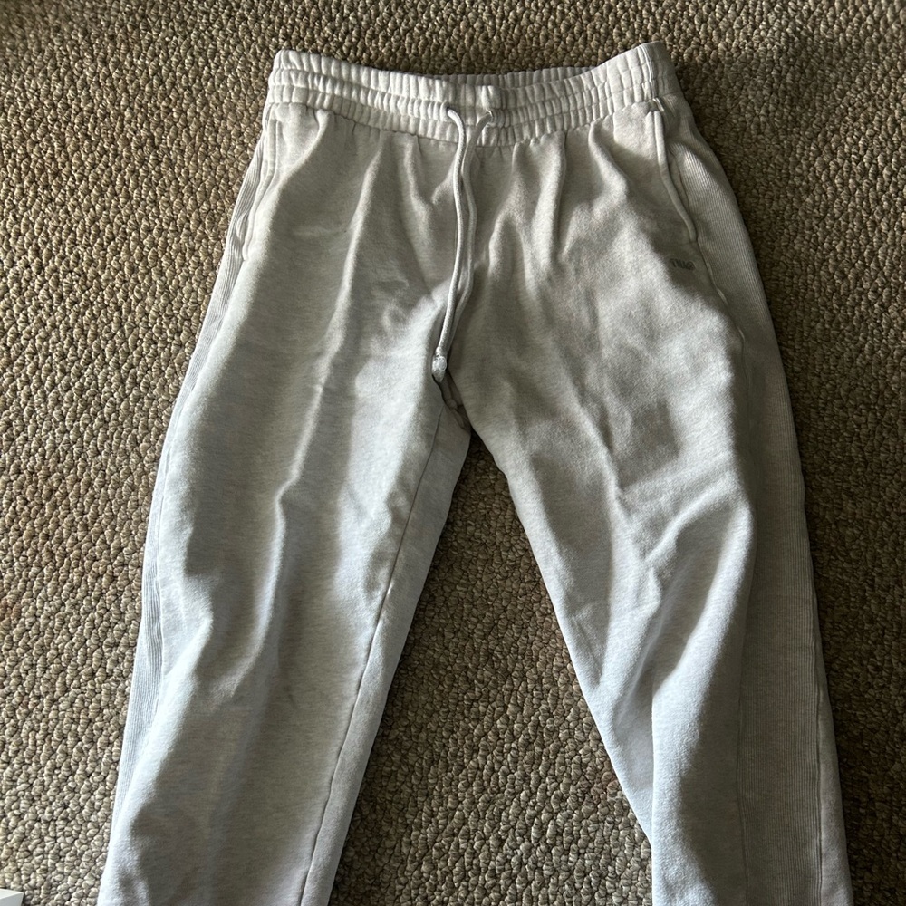 Aritzia Light Gray Women's Joggers